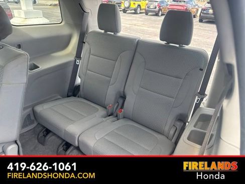 Used 2021 GMC Acadia SLE w/ Driver Convenience Package AWD/4WD image 32