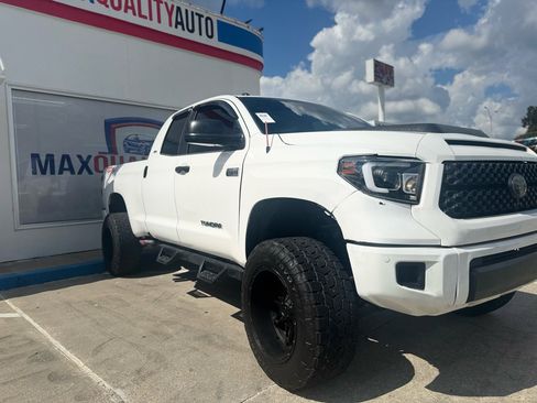 Used 2014 Toyota Tundra SR5 image 6