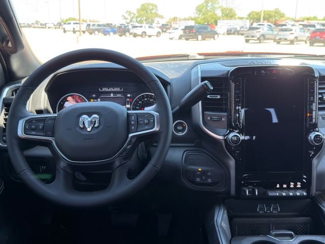 New 2026 RAM 2500 Big Horn AWD/4WD image 29
