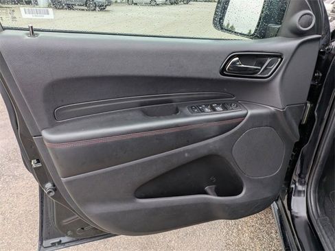 Used 2024 Dodge Durango GT image 11