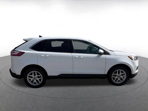 Used 2024 Ford Edge SEL AWD/4WD image 13