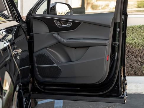 New 2026 Audi Q7 3.0T Premium Plus AWD/4WD image 32