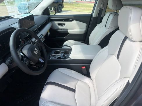 New 2026 Honda Pilot EX-L image 17