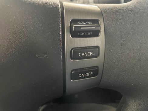 Used 2012 Nissan Titan SV image 35