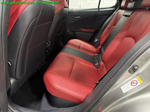 Used 2019 Lexus UX 250h F Sport image 9