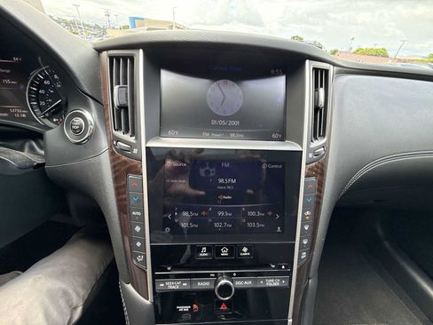 Used 2018 INFINITI Q50 Luxe w/ Cargo Package (L95) RWD image 17