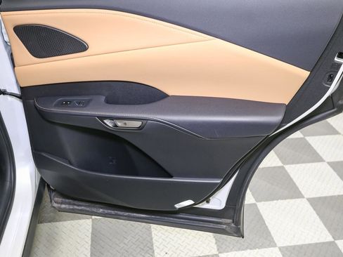 Used 2024 Lexus RX 350 Premium w/ Accessory Package (Z1) image 23