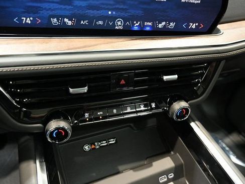 New 2026 Chevrolet Suburban High Country w/ LPO, Chrome Package image 20