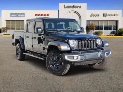 Used 2024 Jeep Gladiator Sport