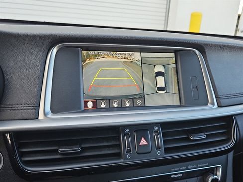 Used 2019 Kia Optima SX w/ SX Limited (Bronze) Package image 22