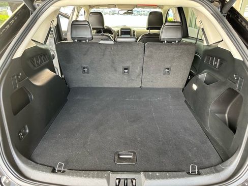 Certified 2023 Ford Edge SEL w/ Convenience Package image 25