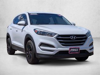 Used 2018 Hyundai Tucson SE FWD video 3