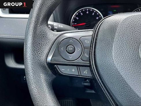 Certified 2022 Toyota RAV4 LE image 23