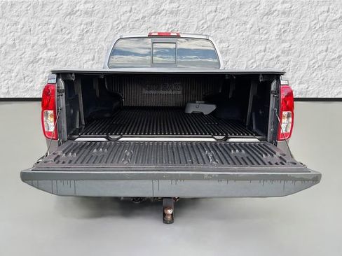 Used 2019 Nissan Frontier SV AWD/4WD image 12