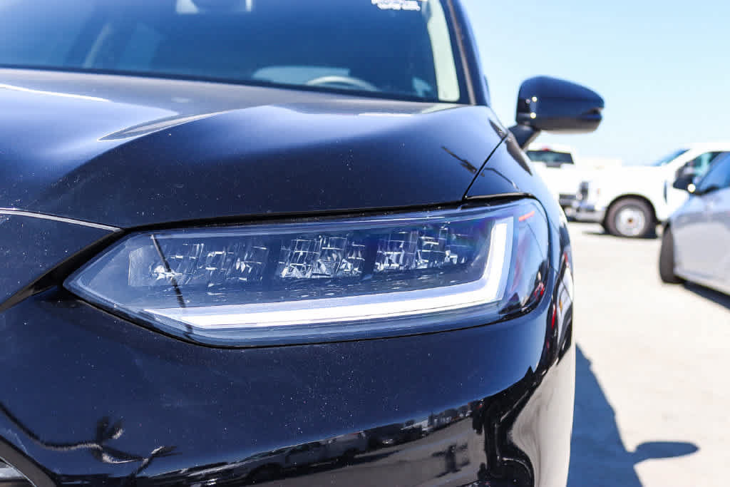 Used 2025 Honda HR-V LX image 7