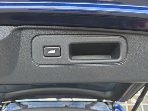 Certified 2023 Honda Passport EX-L image 16