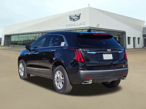 Used 2026 Cadillac XT5 Luxury w/ LPO, Floor Liner Package FWD image 4