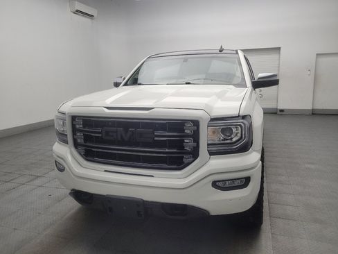 Used 2017 GMC Sierra 1500 SLT w/ SLT Premium Package AWD/4WD image 15