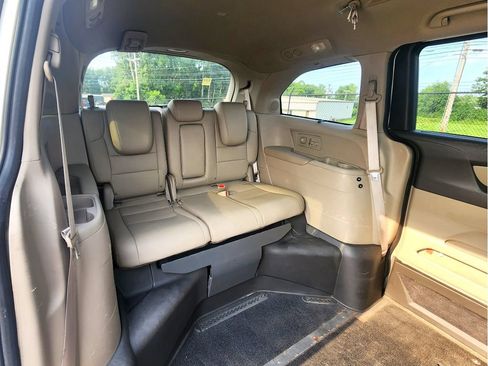 Used 2014 Honda Odyssey Touring Elite image 8