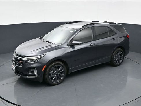 Used 2022 Chevrolet Equinox RS image 19