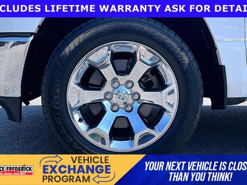 Used 2019 RAM 1500 Big Horn AWD/4WD image 8