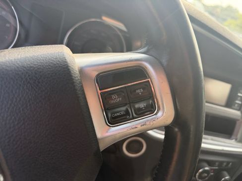Used 2012 Dodge Charger SE w/ Connectivity Group RWD image 18