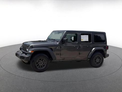 Used 2025 Jeep Wrangler Unlimited Sport AWD/4WD image 8