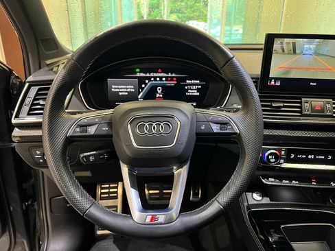 Used 2021 Audi SQ5 Premium Plus w/ Premium Plus Package image 20