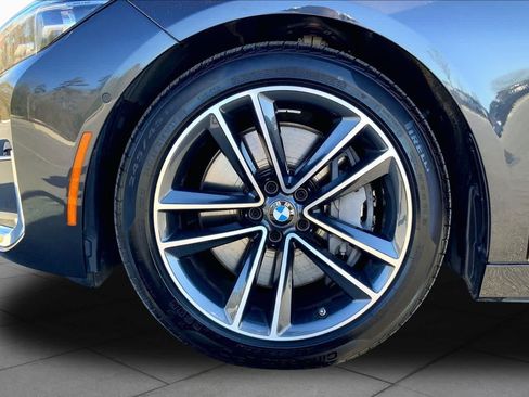 Used 2022 BMW 750i xDrive AWD/4WD image 10