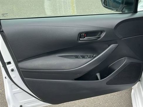 Certified 2024 Toyota Corolla LE FWD image 9