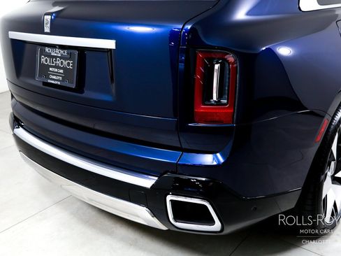 Used 2025 Rolls-Royce Cullinan AWD/4WD image 51