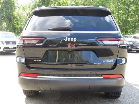 Used 2023 Jeep Grand Cherokee L Laredo w/ Luxury Tech Group I AWD/4WD image 6