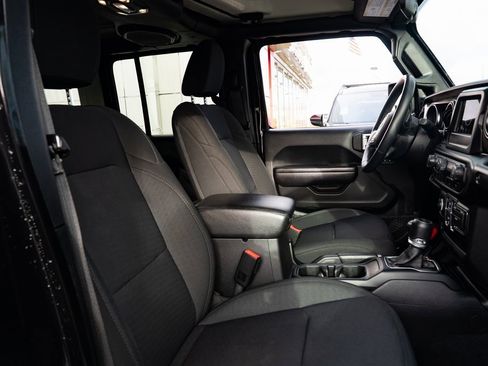 Used 2020 Jeep Wrangler Unlimited Sport S image 27