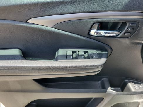 Certified 2021 Honda Passport EX-L image 18