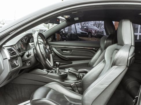 Used 2016 BMW M4 Coupe image 25