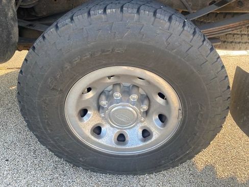 Used 2002 Ford F250 XLT AWD/4WD image 7