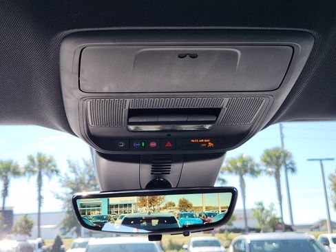 New 2026 Chevrolet Traverse LT w/ Sun and Wheel Package image 13