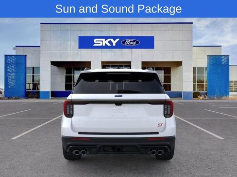 New 2026 Ford Explorer ST w/ Sun And Sound Package image 5