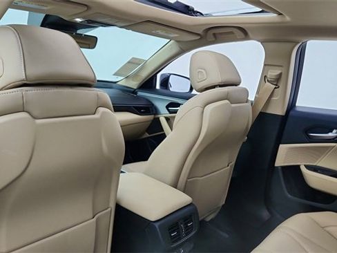 Used 2025 Acura TLX w/ Technology Package image 30