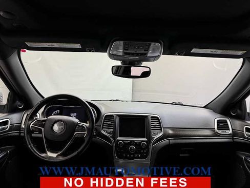 Used 2018 Jeep Grand Cherokee Limited w/ Luxury Group II image 12