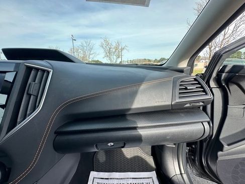 Used 2020 Subaru Crosstrek 2.0i Premium image 16