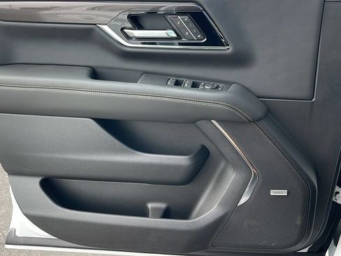 New 2026 GMC Yukon XL Elevation w/ Elevation Premium Package AWD/4WD image 26