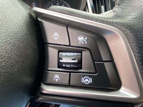 Used 2022 Subaru Outback Limited AWD/4WD image 25