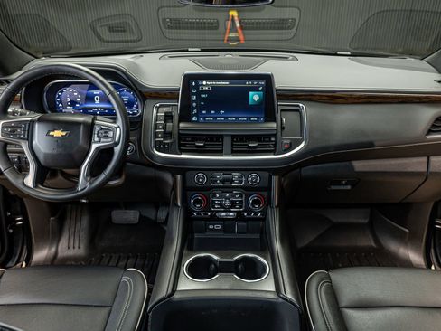 Used 2023 Chevrolet Suburban Premier w/ Max Trailering Package image 15