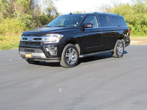 Used 2024 Ford Expedition Max Limited image 3