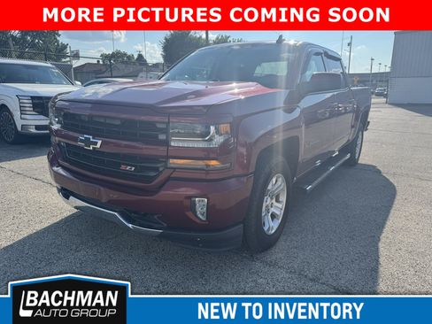 Used 2017 Chevrolet Silverado 1500 LT w/ All Star Edition AWD/4WD image 4