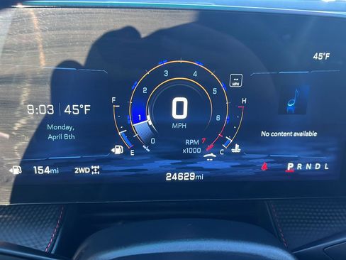 Used 2025 Chevrolet Equinox RS w/ Safety and Technology Package image 9