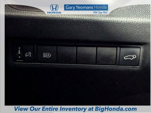 Used 2021 Toyota RAV4 XLE image 26