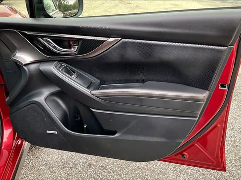 Used 2019 Subaru Crosstrek 2.0i Limited w/ Moonroof Package w/Navigation image 23