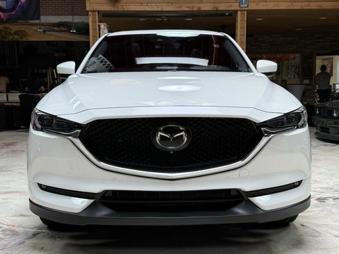 Used 2019 MAZDA CX-5 Signature AWD/4WD image 2